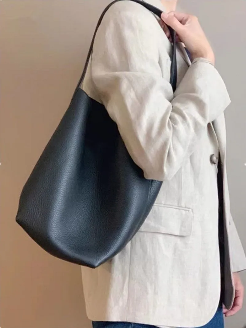 Classic Grained Calfskin Tote Bucket Bag In Leather