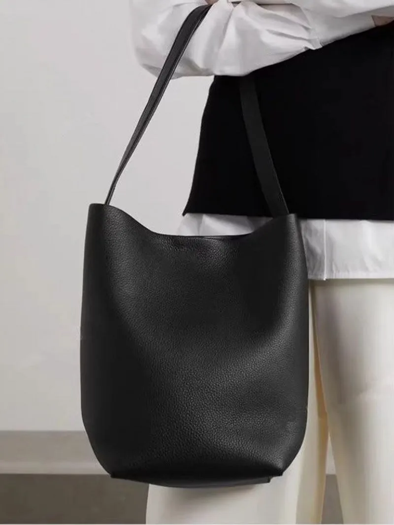 Classic Grained Calfskin Tote Bucket Bag In Leather