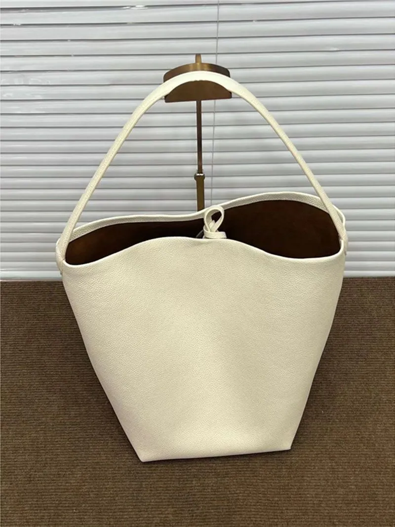 Classic Grained Calfskin Tote Bucket Bag In Leather