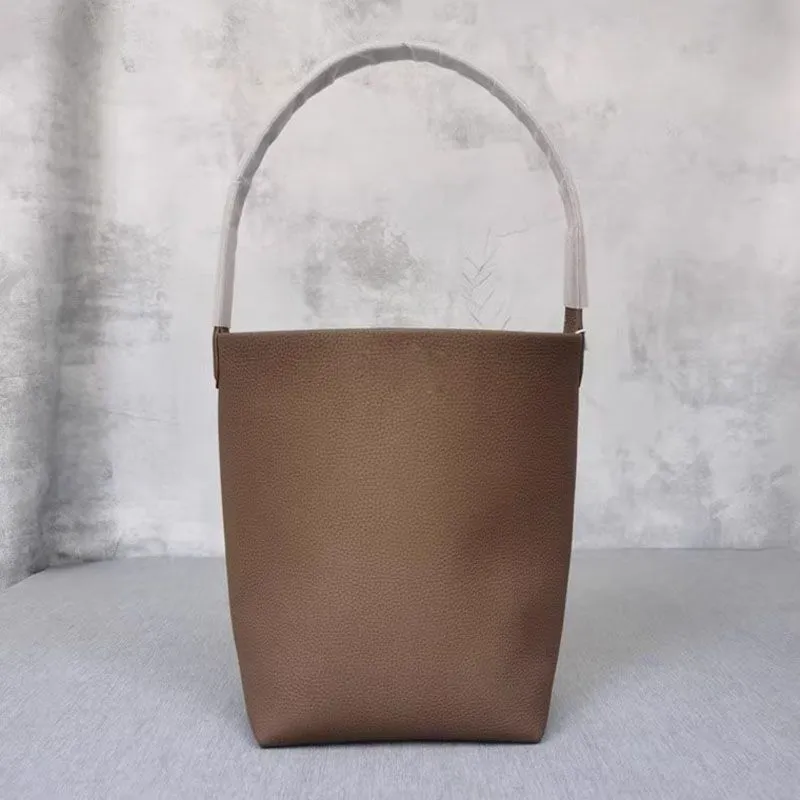 Classic Grained Calfskin Tote Bucket Bag In Leather