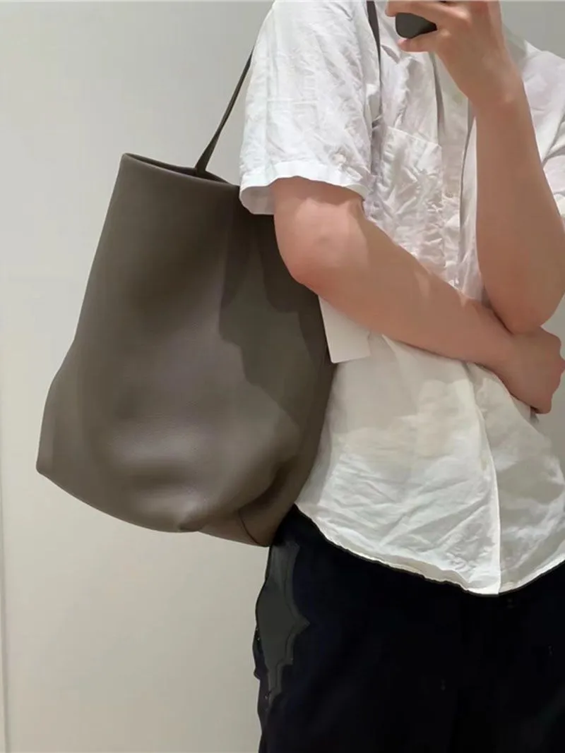 Classic Grained Calfskin Tote Bucket Bag In Leather