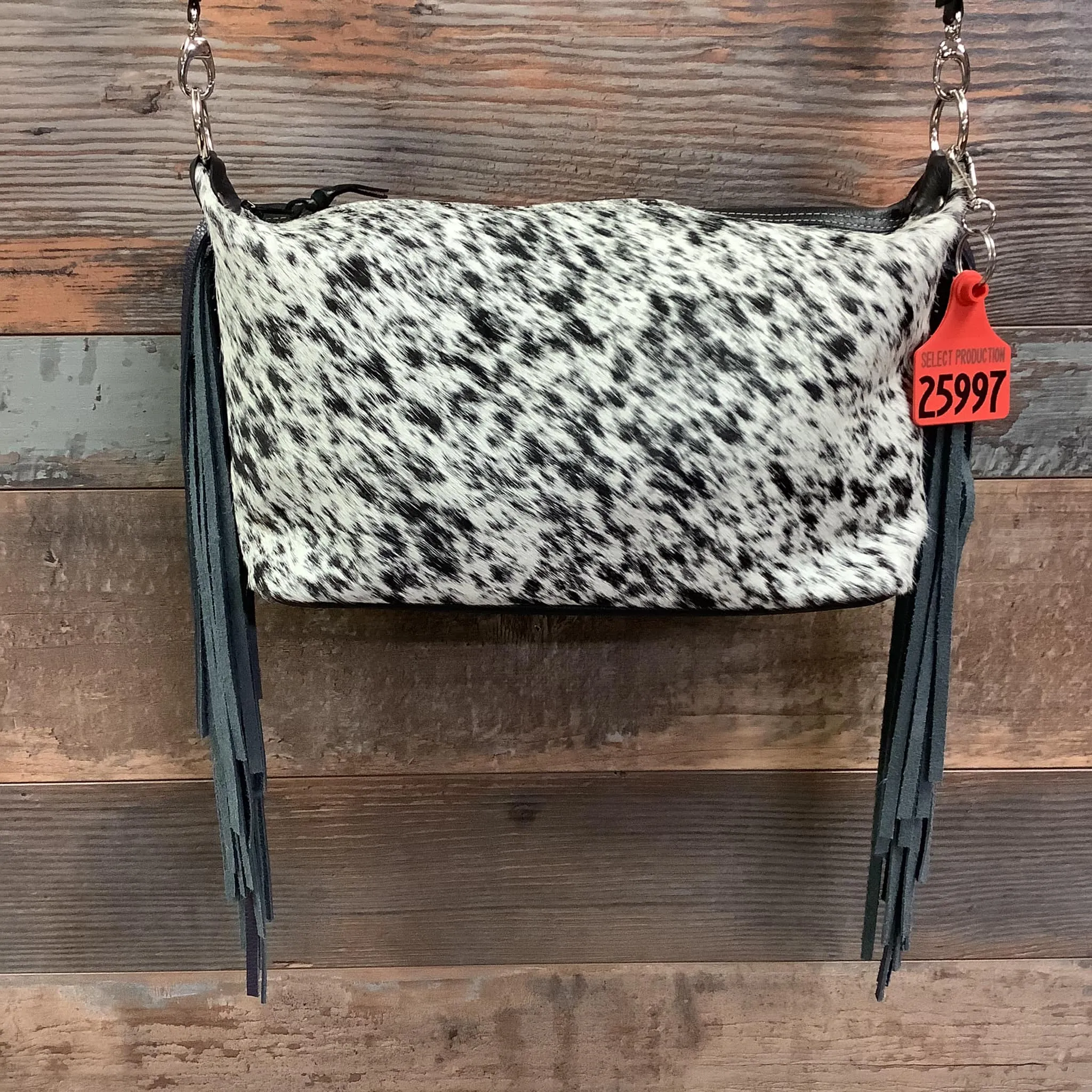 Designer Crossover - #25997 Bag Drop