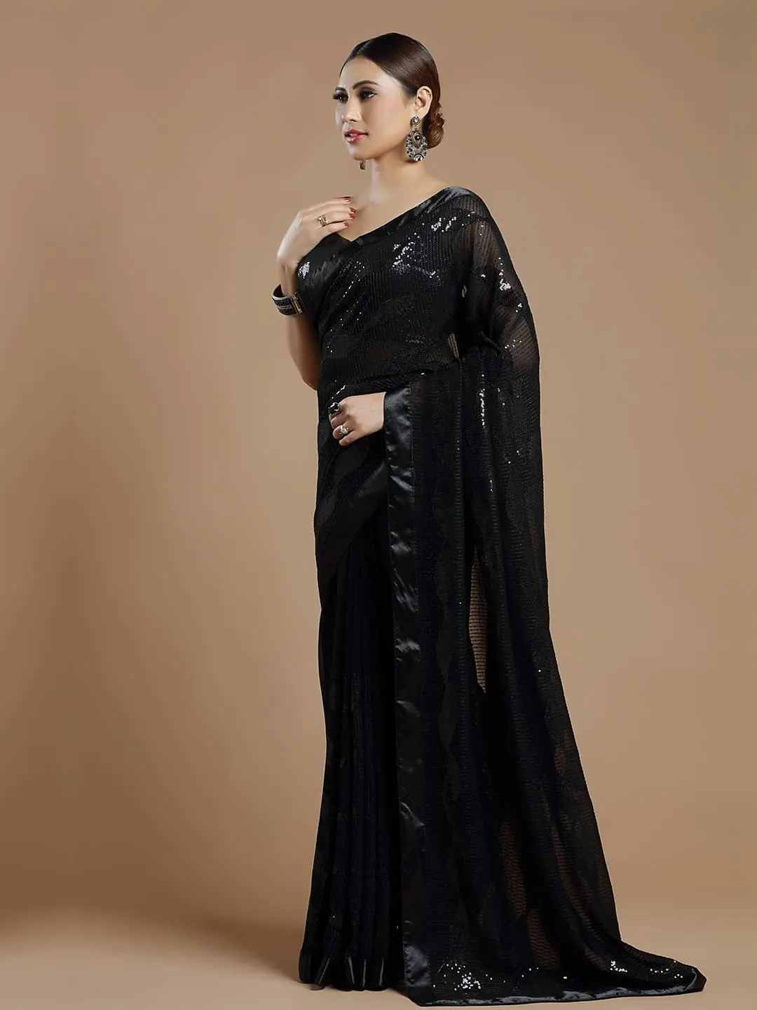 Gorgeous Black Wavy Georgette Saree With Sequins