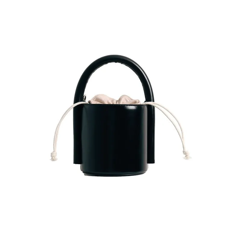 Leather Bucket Bag With Thick Handle