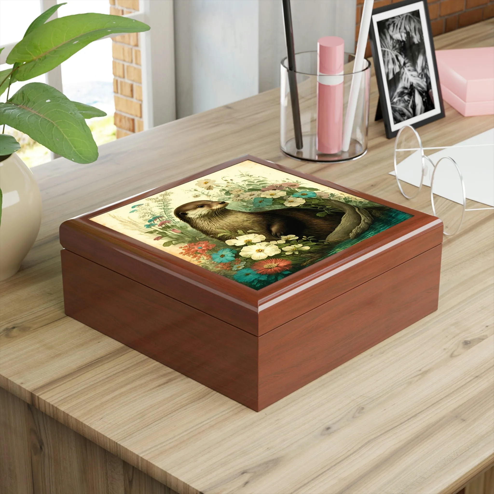 River Otter Wood Keepsake Jewelry Box with Ceramic Tile Cover