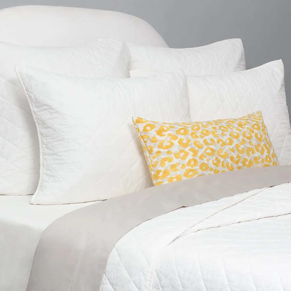 The Diamond Soft White Quilt & Sham