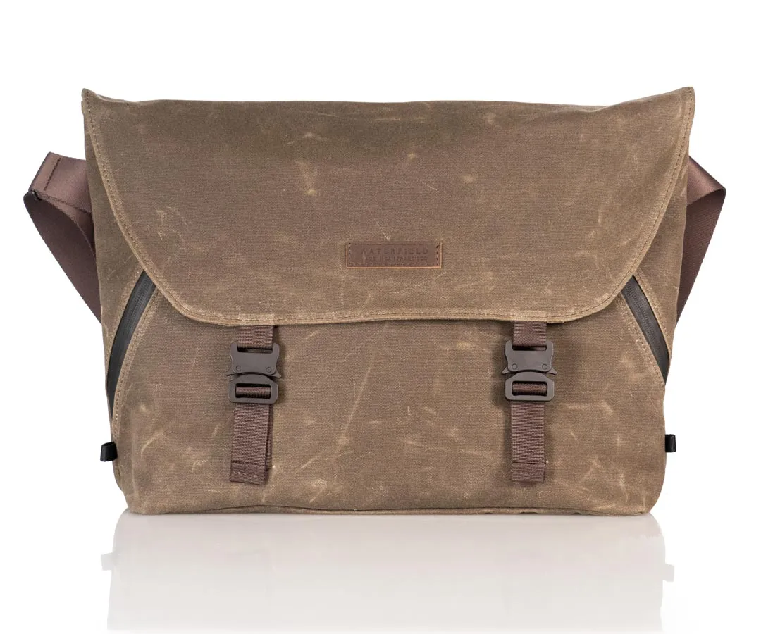 Vitesse Messenger Bag