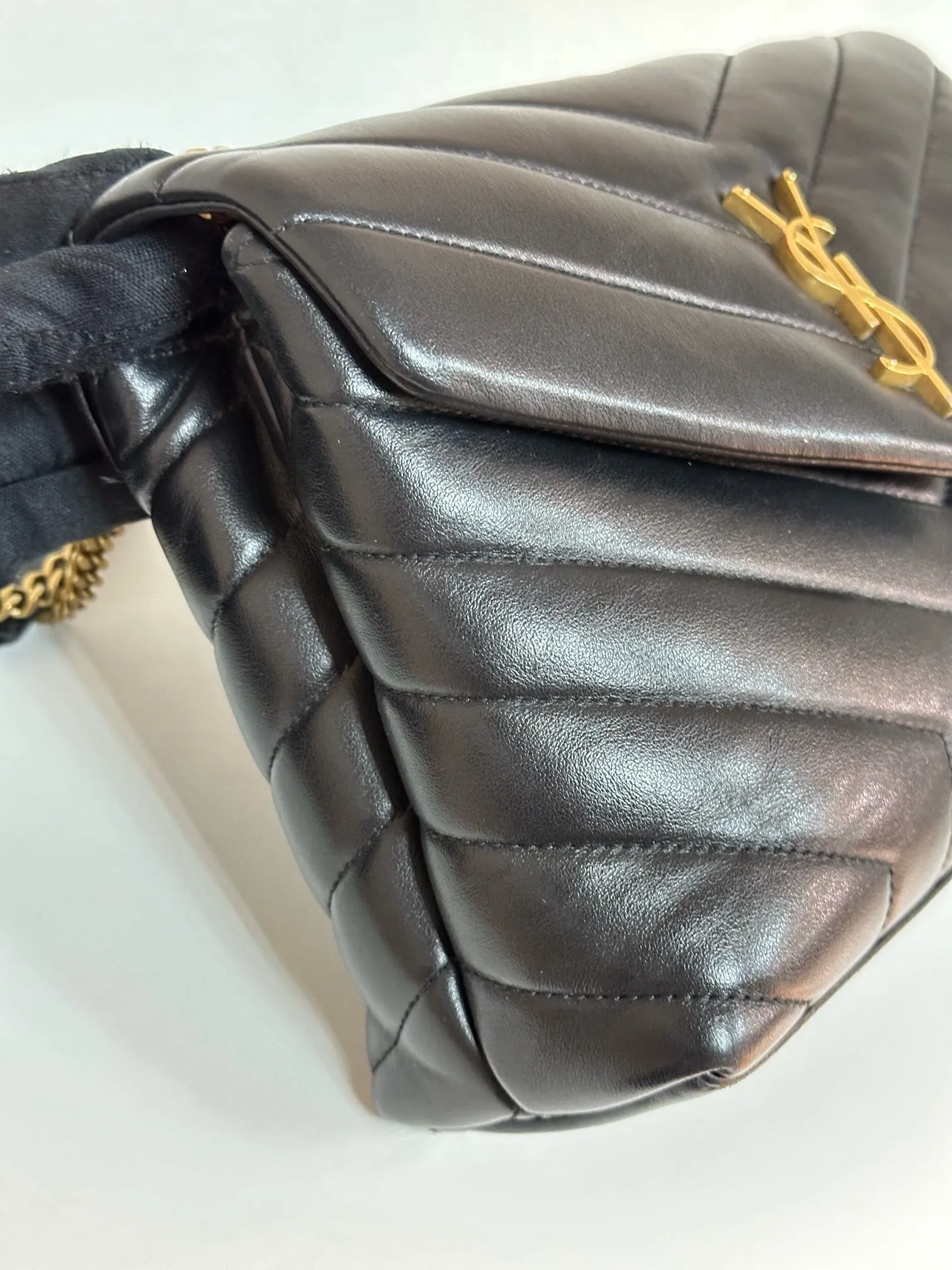 YSL Black Small Loulou Shoulder Bag GHW 2021 Year